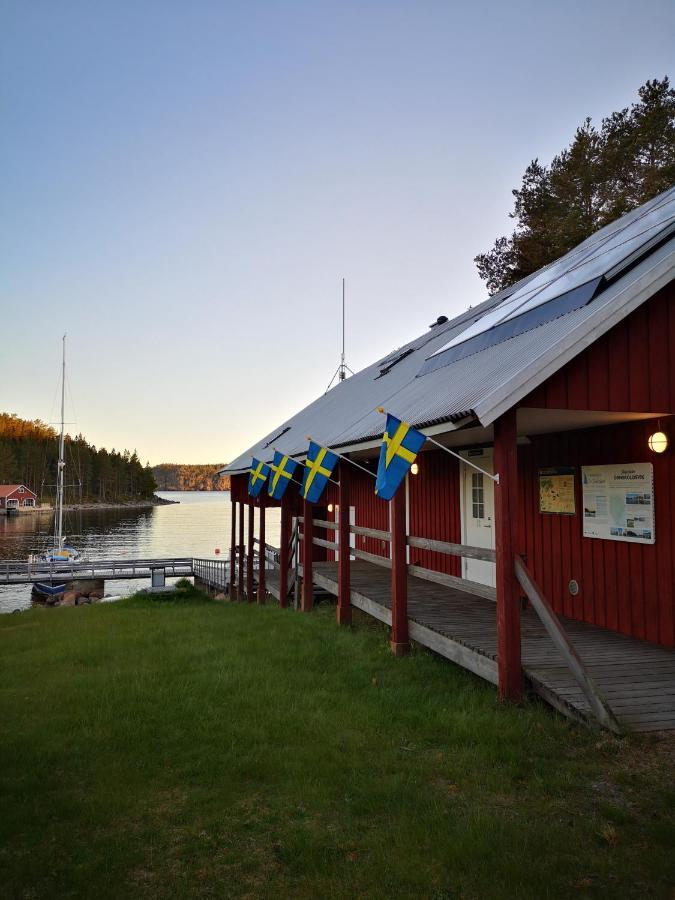 Trysunda Vandrarhem & Skaergardscafe Exterior foto