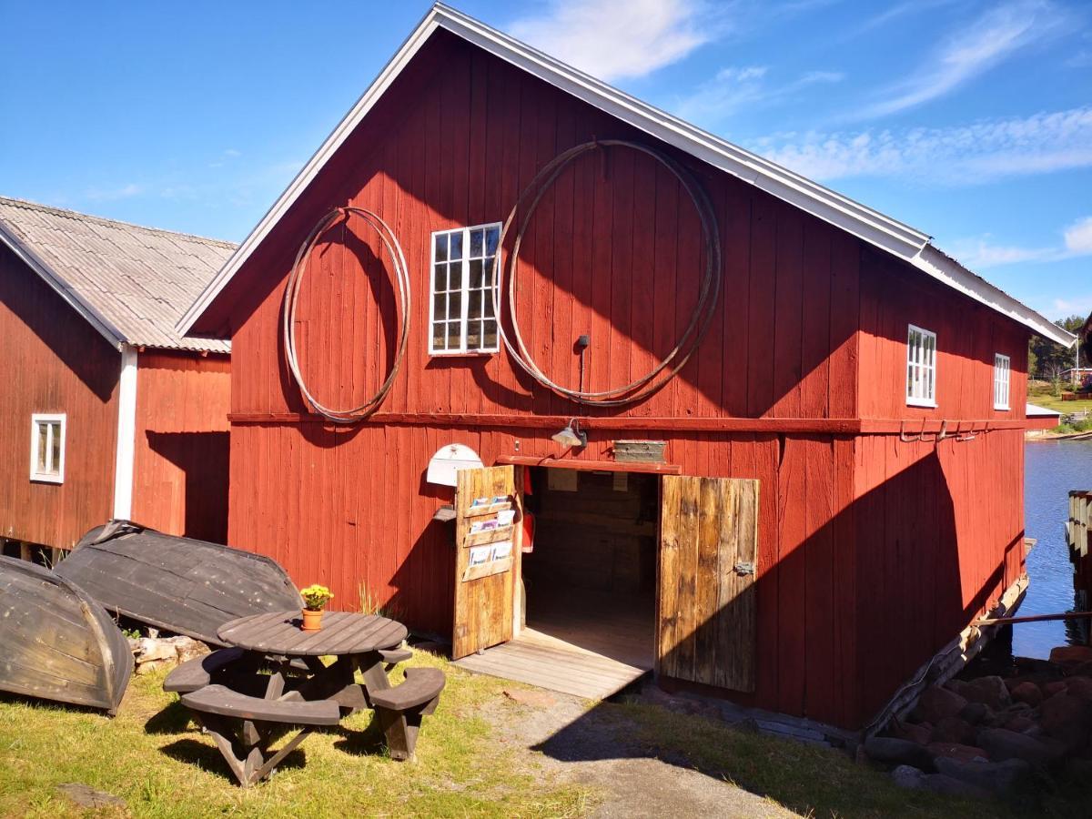 Trysunda Vandrarhem & Skaergardscafe Exterior foto